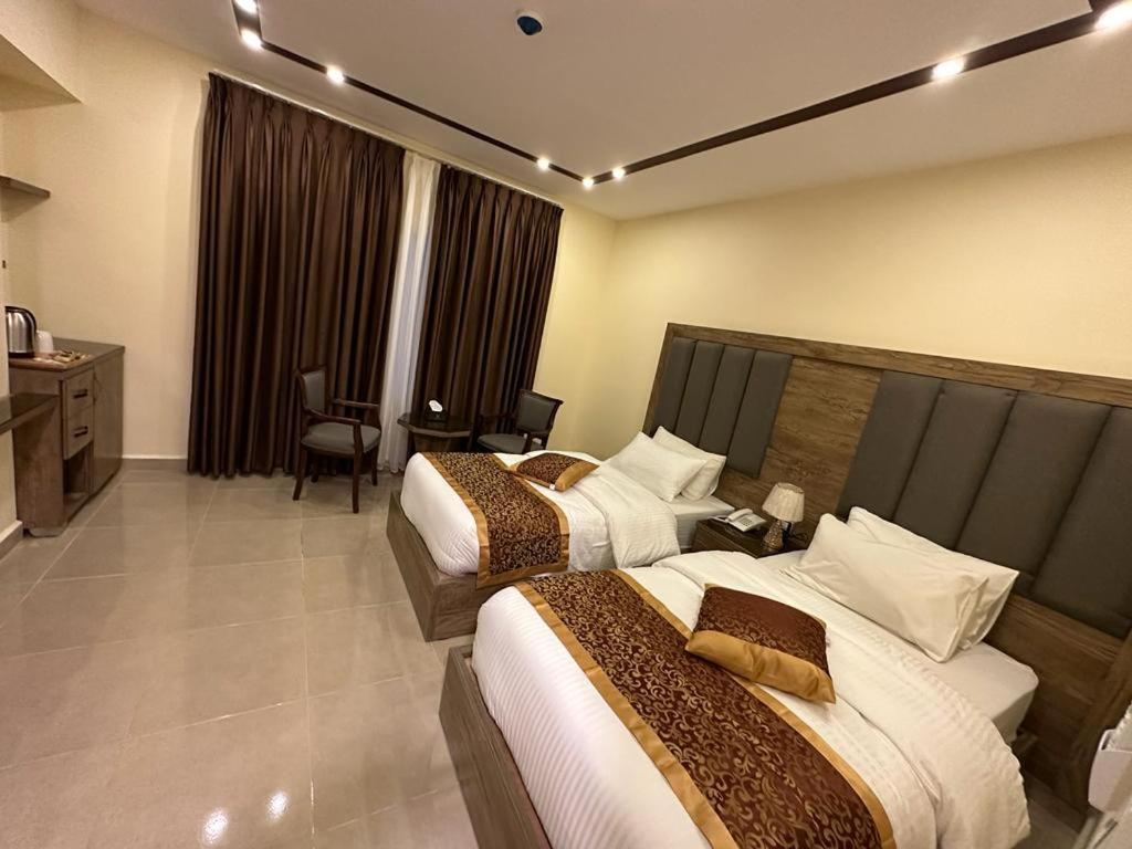 Shaqilath Hotel Wadi Musa Eksteriør bilde