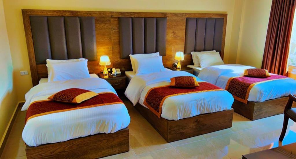 Shaqilath Hotel Wadi Musa Eksteriør bilde